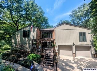 846 Hidden Hills Dr, Bellevue, NE 68005