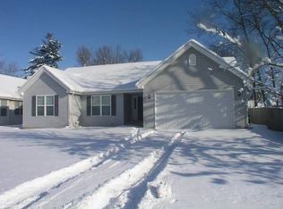 1118 Arnold Ave, Rockford, IL 61108