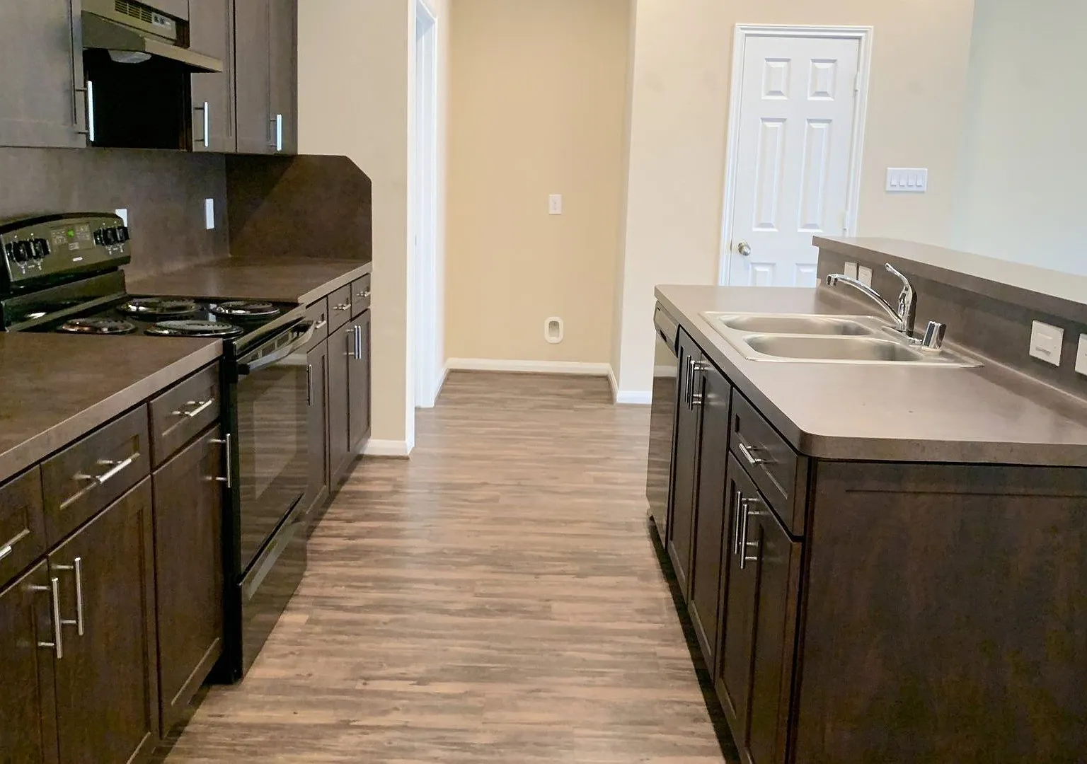 21507 Turkey Circle - Ask About Our No Security Deposit Option! — Photo 4