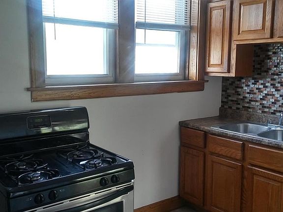 3rd image of 1235 N Kildare Ave #3
