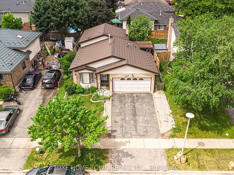 762 Railton Ave — Photo 24