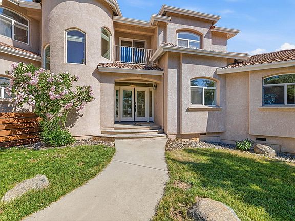 4th image of 14542 Lake Vista Dr