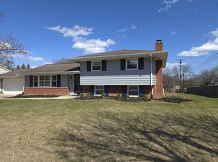 8304 N 48th St, Brown Deer, WI 53223