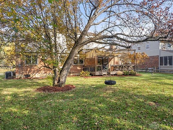 5th image of 7863 Heatherglen Dr