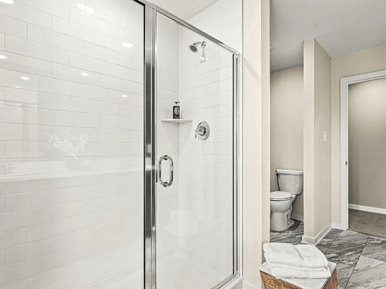 28 Shamrock Cir — Photo 11