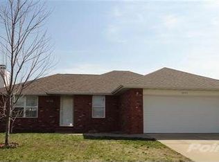 3804 W Overland St, Springfield, MO 65807