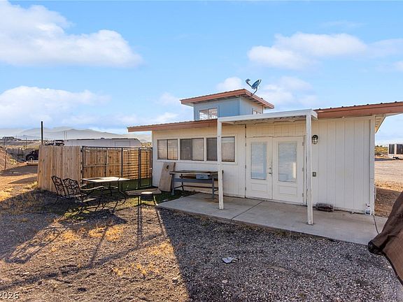 2nd image of 10895 Kyle Canyon Rd