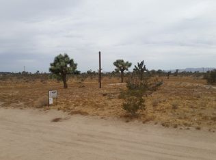 6026 Dos Palmas Rd, Phelan, CA 92371