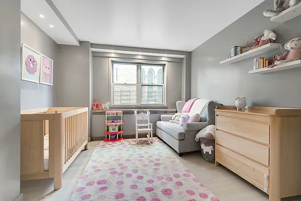 Sold by Compass | media 7