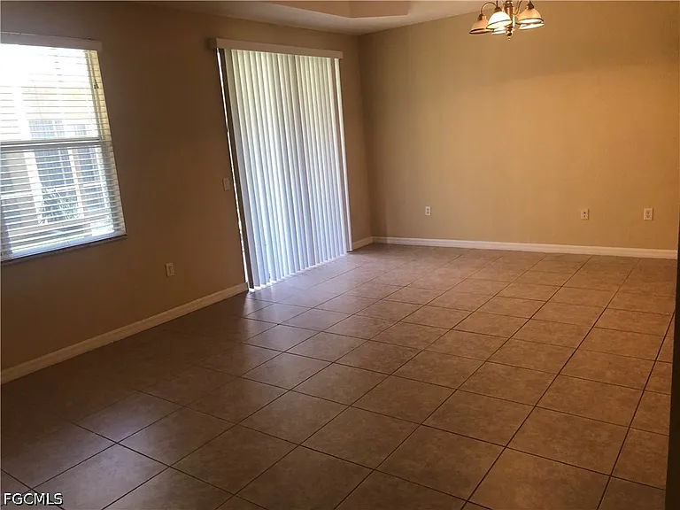 9813 Quinta Artesa Way #104 — Photo 9