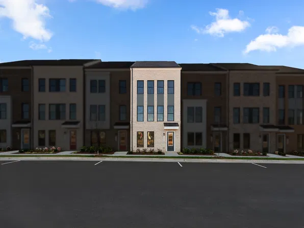13906 Aviation Pl, Herndon, VA 20171