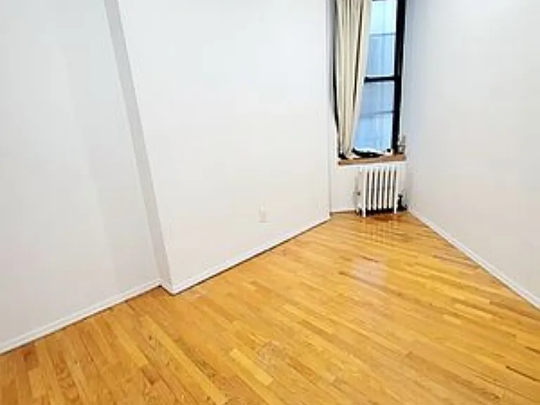 217 Avenue A #4FS — Photo 6