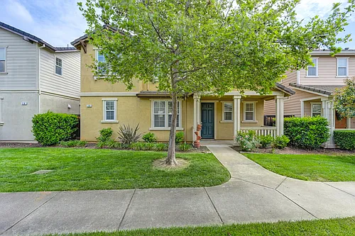 24 Crystalwood Cir Photo 1