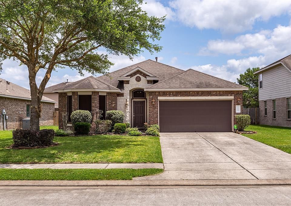 1st image of 22543 Stillwater Canyon Ln