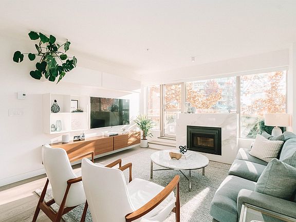 4th image of 1600 Hornby St #204