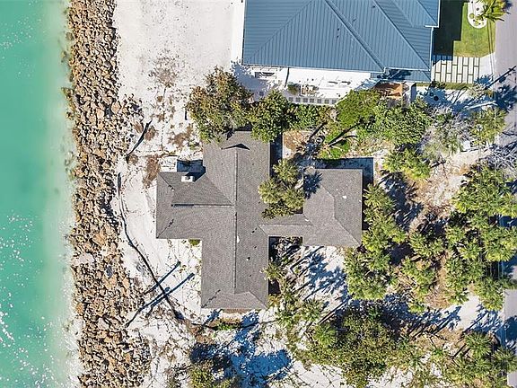 5th image of 4001 Casey Key Rd