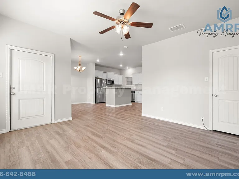 6040 24th St #32 — Photo 9