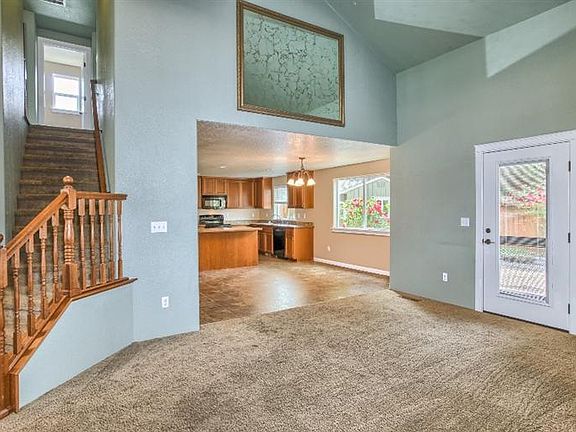 3rd image of 529 Antilles Ln