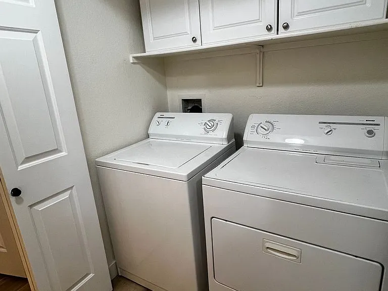 3915 Legend Hills St #104 — Photo 11
