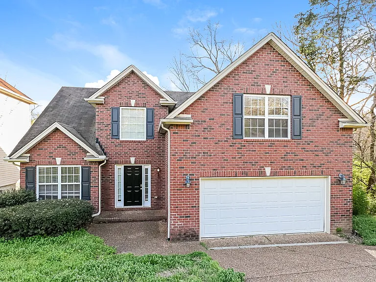1565 Bridgecrest Dr — Photo 1