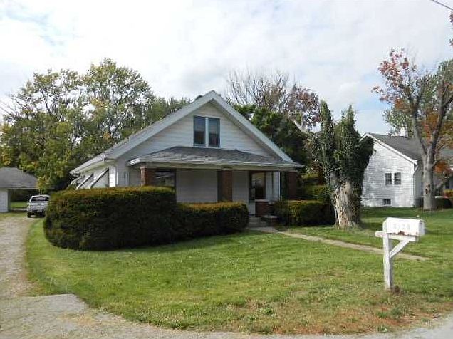 1st image of 3720 Miller Dr