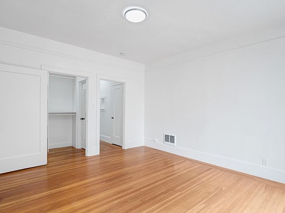 2nd image of 1961 Jefferson St APT 2