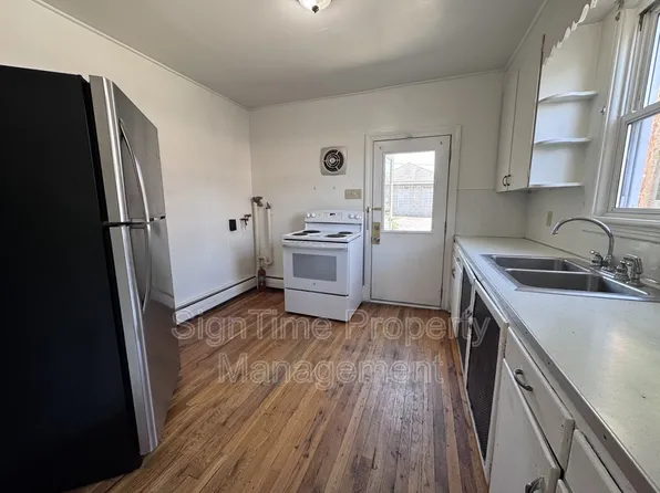 821 Washington Ave APT 1W, Hagerstown, MD 21740