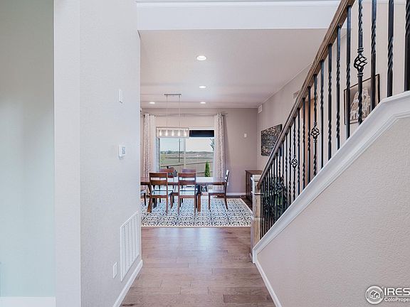 3rd image of 13 Western Sky Cir