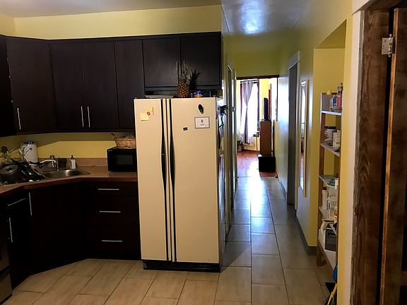 5th image of 3014 N Gresham Ave #1