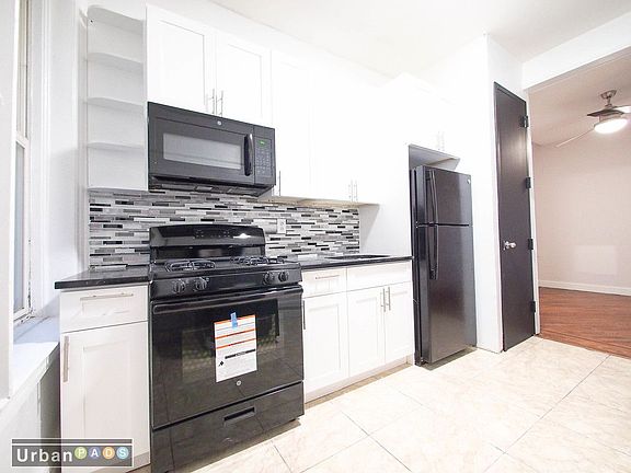 4th image of 784 Saint Johns Pl #2
