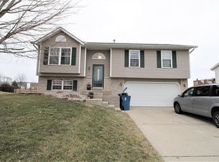 68 Ashbrooke, Troy, IL 62294