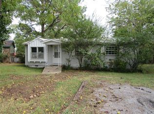 108 Brewer Ave, Tahlequah, OK 74464