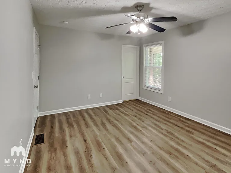 316 Eleanor Dr — Photo 12