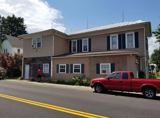 203 S Main St, Pleasantville, OH