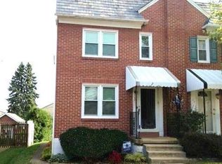29 W Sunset Ave, Ephrata, PA 17522