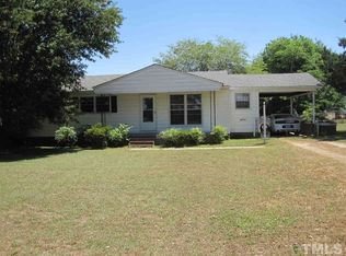 2203 S Elm Ave, Dunn, NC 28334