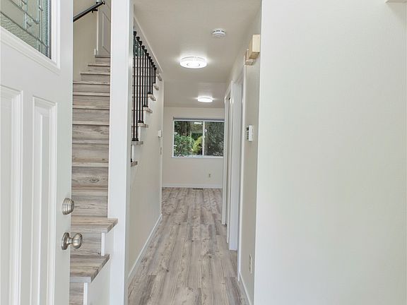 5th image of 13834 SE 271st Street