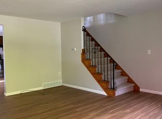 6253 New Taylor Rd, Orchard Park, NY 14127