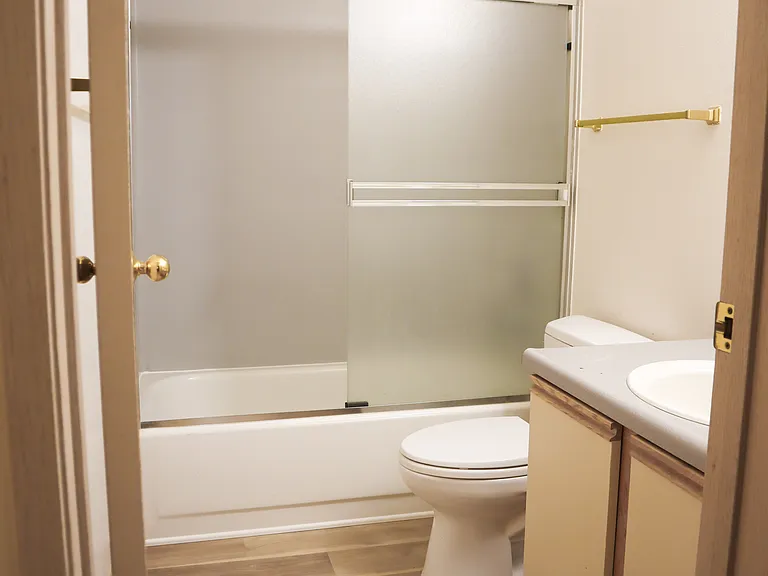 2234 Eastlake Ave E #3 — Photo 11