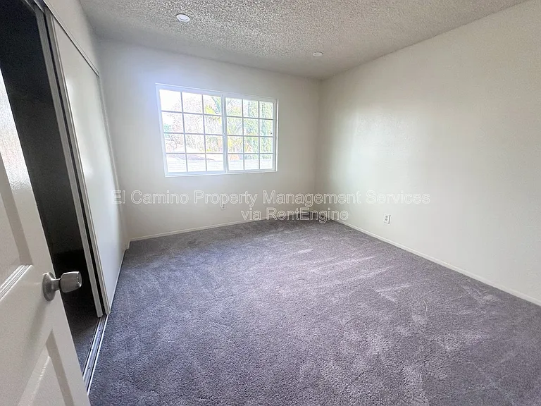 11140 Duncan Ave #A — Photo 12