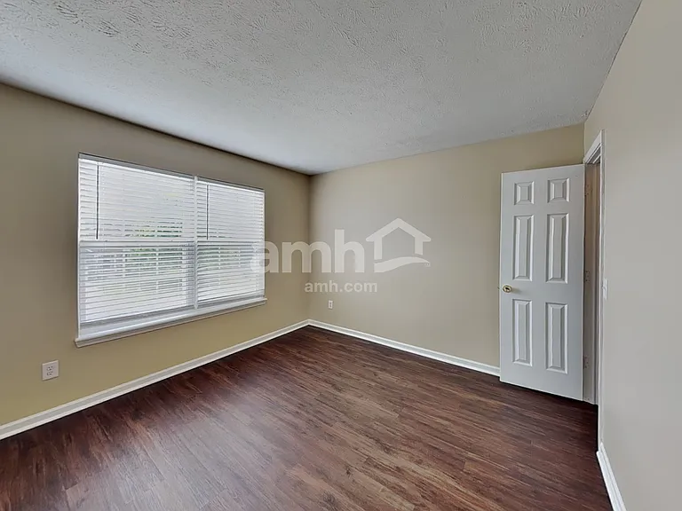 6702 Meadow View Ct — Photo 22