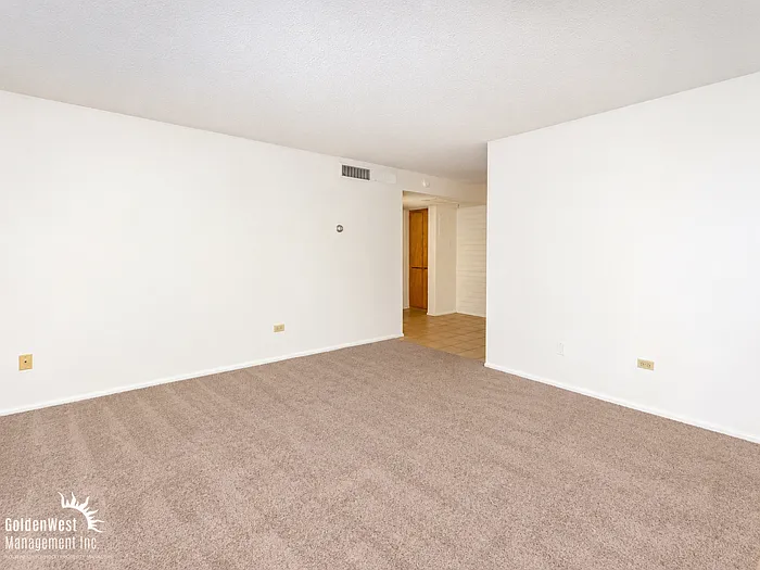 2041 W Berridge Ln #11 — Photo 17