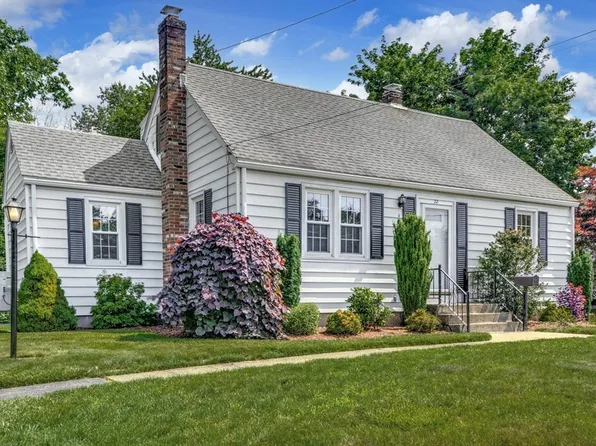 22 Washington Rd, Northborough, MA 01532