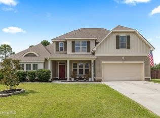 121 Pamlico Dr, Holly Ridge, NC 28445