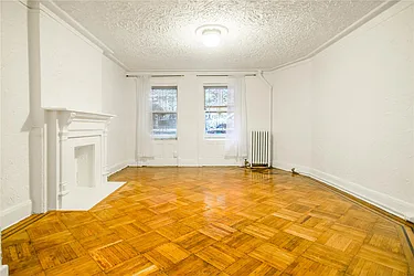 Rented by Century 21 Metropolitan