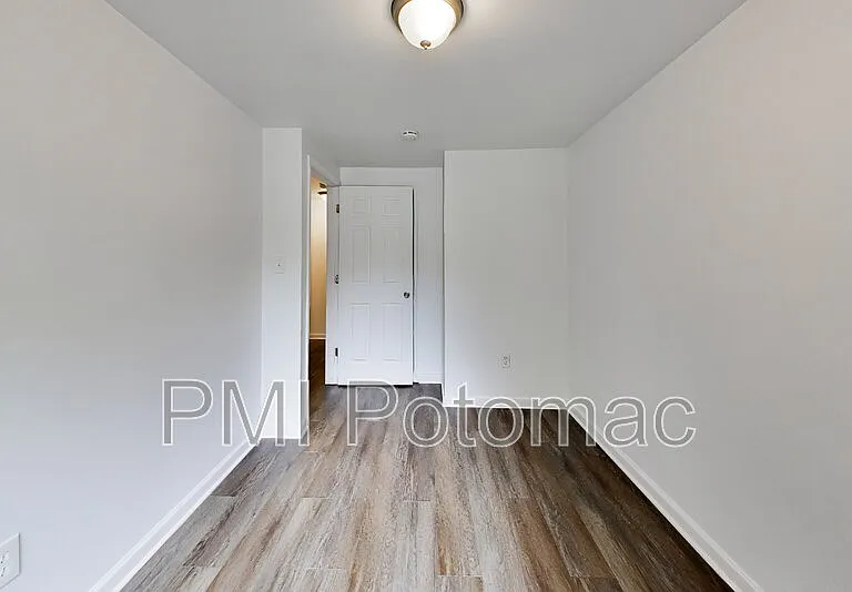 9391 Chadburn Pl — Photo 25