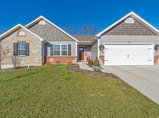 911 Mule Creek Dr, Wentzville, MO 63385