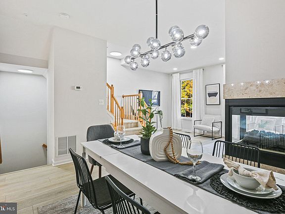 3rd image of 4953 Lee Farm Ct Unit 81