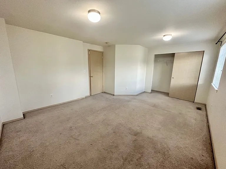 11447 SE 195th Pl — Photo 13