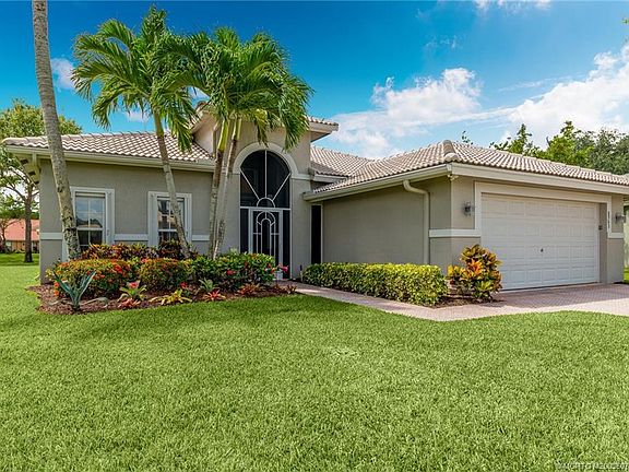 2nd image of 8962 Via Tuscany Dr